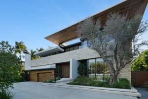 194 S Island Dr, Golden Beach