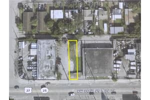 1065 Nw 36th St, Miami