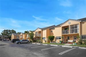 2700 Nw 25th Ave 605-6, Miami