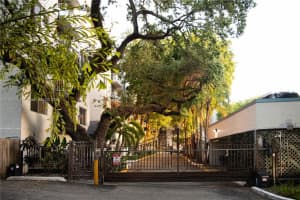 1720 Nw N River Dr 607, Miami