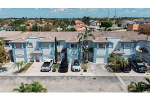 3891 Sw 147th Ave 13, Miami
