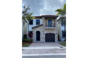 10336 Nw 70th Ter 10336, Doral
