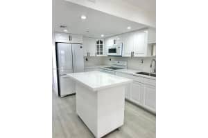12025 Sw 10th St 204, Miami