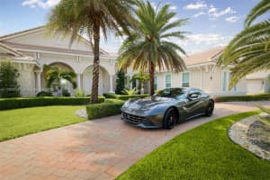 4991 E Sterling Ranch Cir, Davie