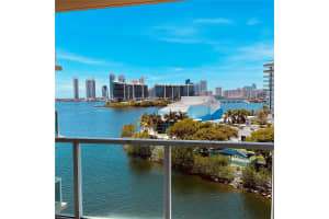 3330 Ne 190th St 716, Aventura