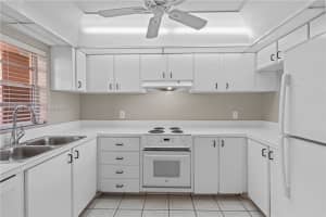 9470 Live Oak Pl 304, Davie