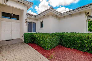 9334 Sw 173rd Ter, Palmetto Bay