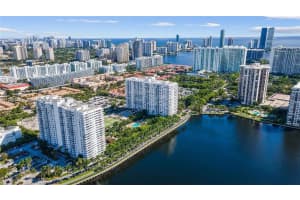 2801 Ne 183rd St 1016w, Aventura
