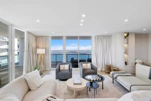 2127 Brickell Ave 2704, Miami