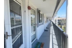1431 S 14th Ave 214, Hallandale Beach