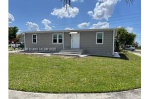 530 Heritage Cir 1, Pembroke Pines