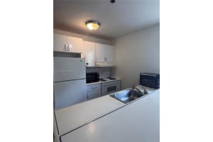 361 Collins Ave A2, Miami Beach