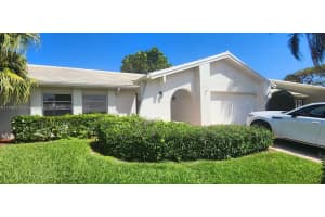 22310 E Cameo Dr E, Boca Raton