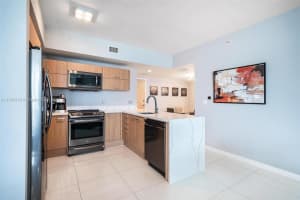 350 S Miami Ave 2505, Miami