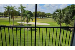16300 Golf Club Rd 315, Weston