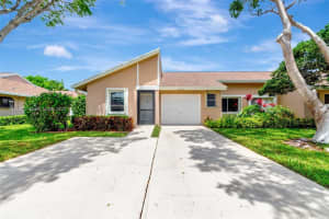 8055 Sweetbriar Way, Boca Raton