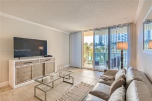 2501 S Ocean Dr 316 (available 12/15), Hollywood