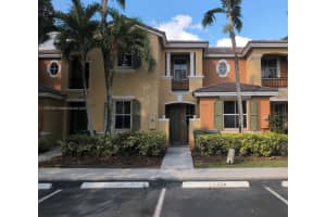 2252 Ne 42nd Cir, Homestead