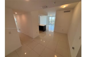 7661 Nw 107th Ave 708-1, Doral