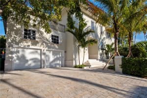 797 Ridgewood Rd, Key Biscayne