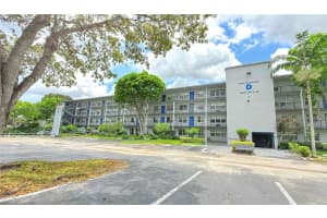 13450 Sw 3rd St 308d, Pembroke Pines