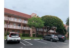 9621 Sunrise Lakes Blvd 211, Sunrise