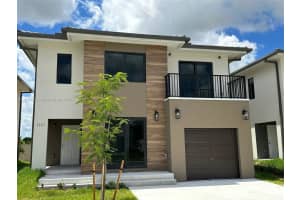 1167 Nw 1st St, Florida City