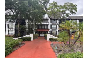 3740 Inverrary Dr 2s, Lauderhill
