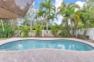 4945 Sw 34th Ter, Hollywood