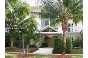 290 Sunrise Dr 1-b, Key Biscayne
