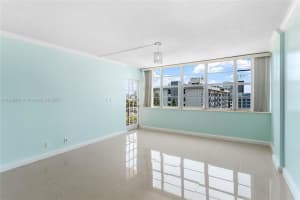 2025 Ne 164th St 907, North Miami Beach