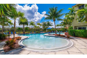 10170 Sw 7th St 20-205, Pembroke Pines