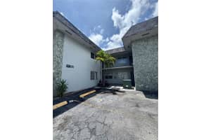 300 Ne 1st Ct 204, Hallandale Beach
