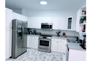 1120 Canella Ln, Hollywood