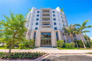 701 Valencia Ave 404, Coral Gables