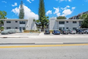 1530 Ne 136th St 10, North Miami