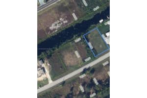 370 Parker St Ne, Lake Placid