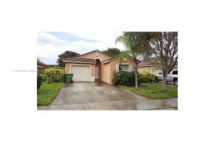 1889 Se 13th St, Homestead