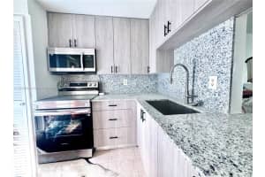 1701 Ne 191st St A108, Miami