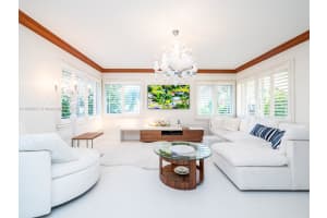 331 Nevada St, Hollywood