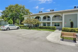 1108 Bahama Bnd B1, Coconut Creek