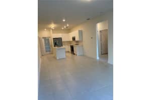 8001 Nw 41 St F-108, Doral