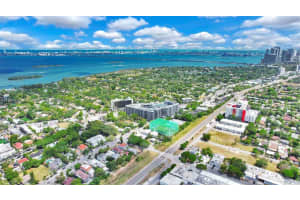 454 Ne 58th St, Miami