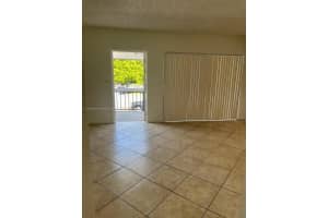 4017 N University Dr 210, Sunrise