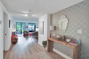 161 Crandon Blvd 325, Key Biscayne