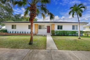 900 Benevento Ave 900, Coral Gables