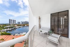 3610 Yacht Club Dr 1005, Aventura