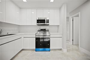 15685 Sw 82nd Cir Ln 28, Miami