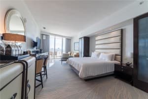 4391 Collins Ave 1914, Miami Beach