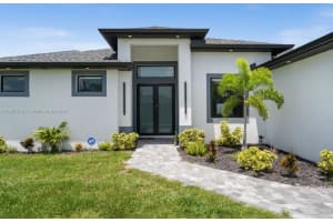 2522 Nw 15th Pl, Cape Coral